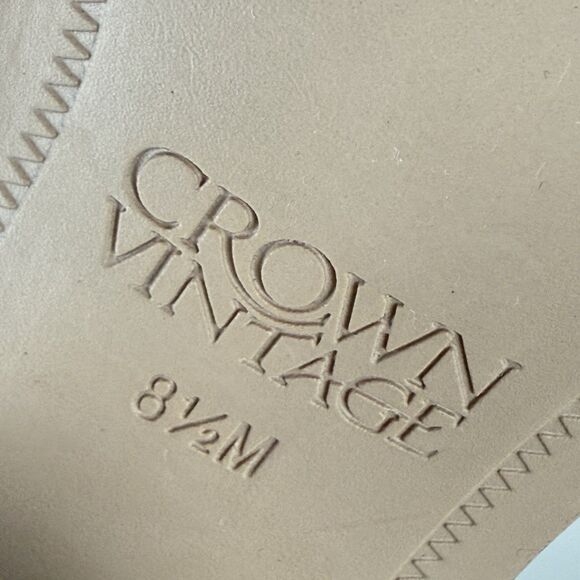 Crown Vintage Caitlun Pump Off White Block Heel Business Casual Shoe - Picture 15 of 16